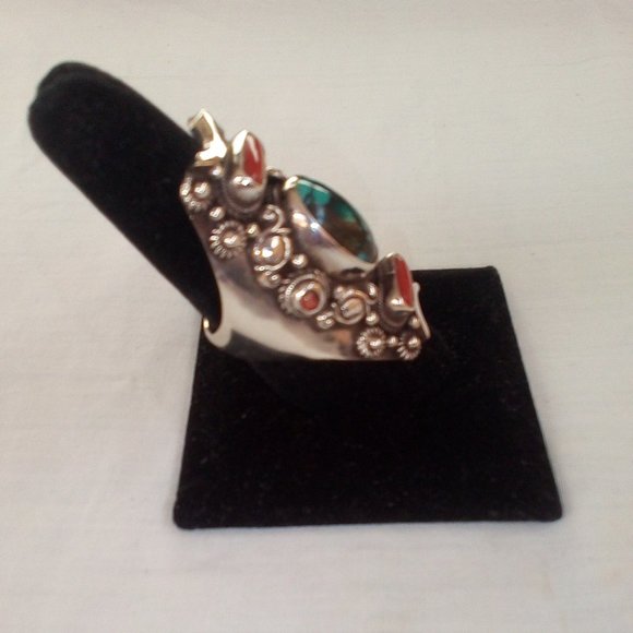 Sterling Silver Turquoise and Red Coral Ring: Size (10). Unisex. New - Picture 11 of 12
